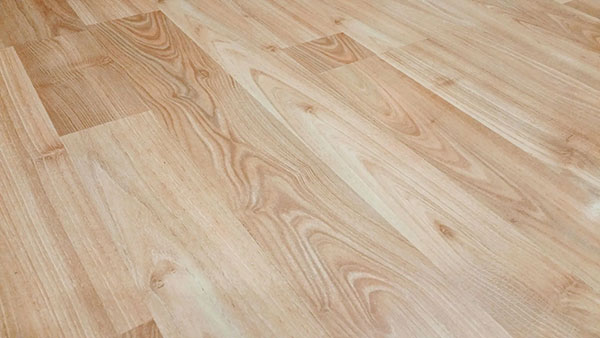 How To Choose The Right Flooring For Your Newark Oh Home Thumbnail